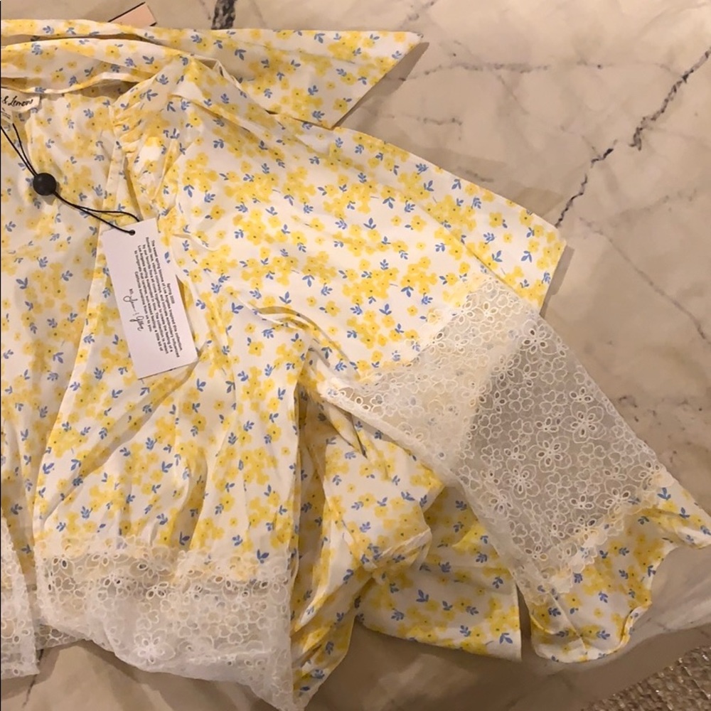 For Love & Lemons Daffodil Robe 🌼 - Picture 6 of 12